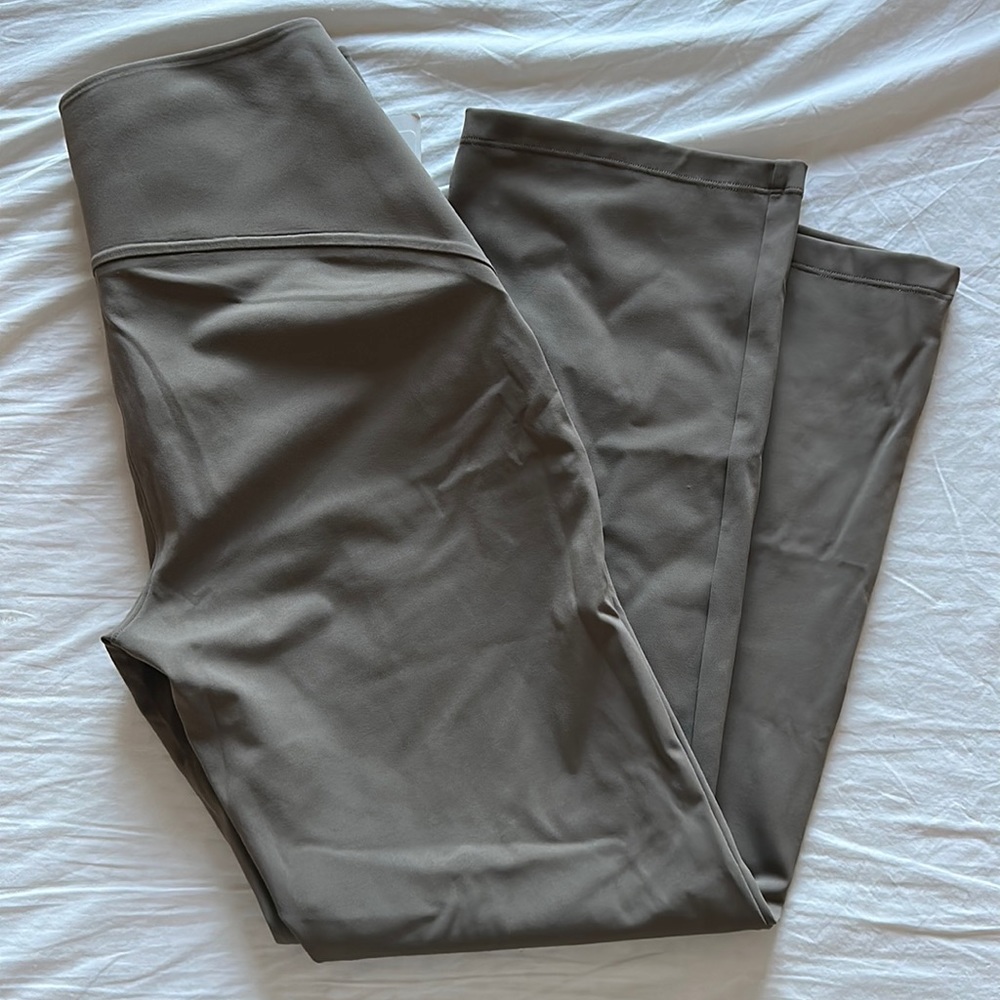 Smooth Fit Pull-on Hight -Rise Crop